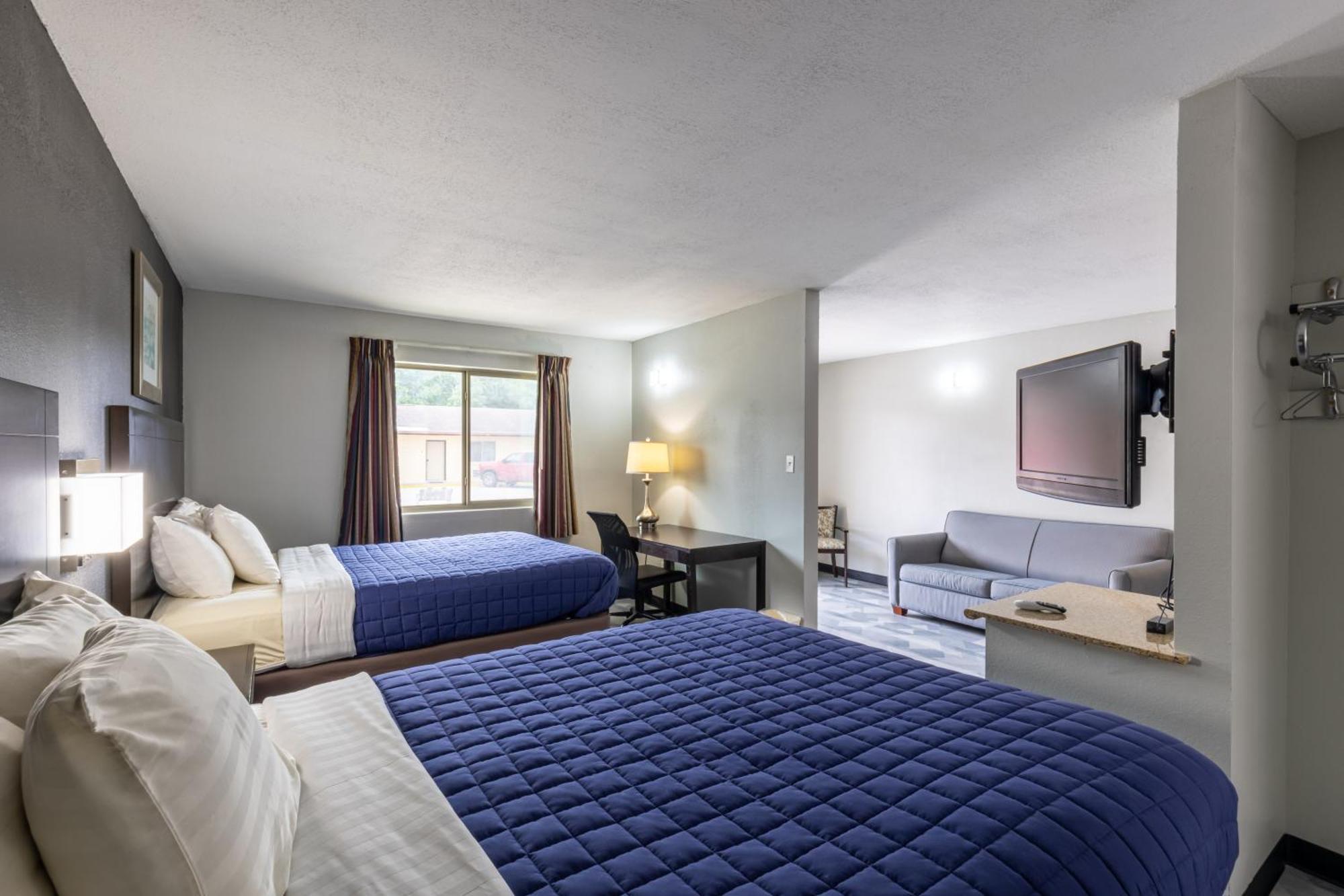Freer Executive Inn And Studios Экстерьер фото