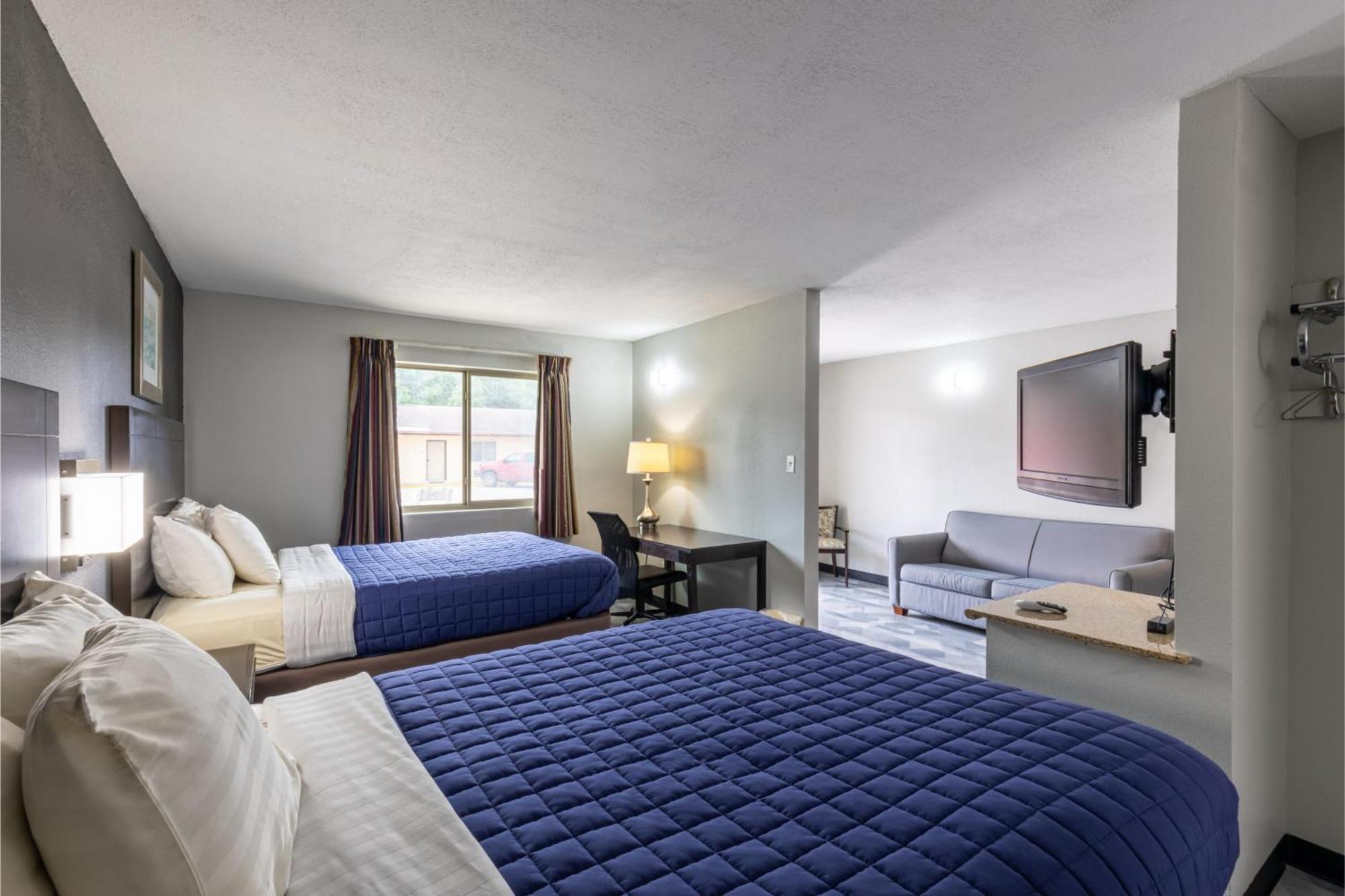 Freer Executive Inn And Studios Экстерьер фото